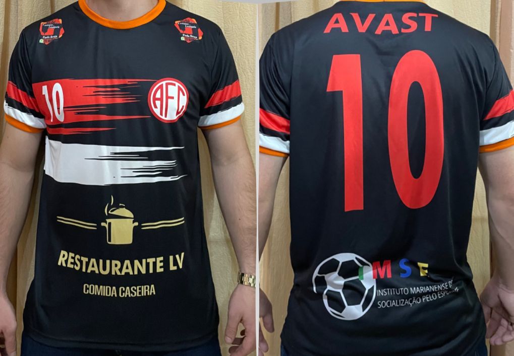 Uniformes esportivos